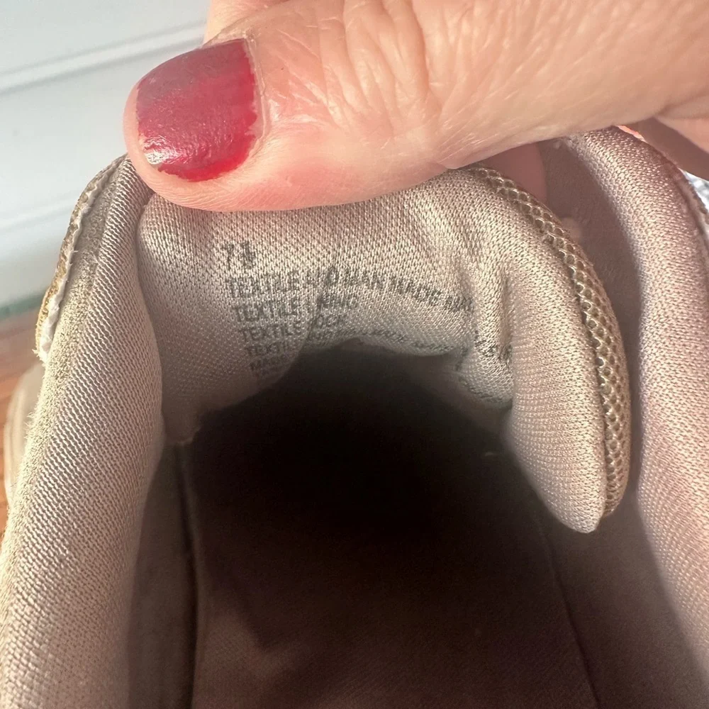 A New Day women's taupe athletic shoes size 7.5